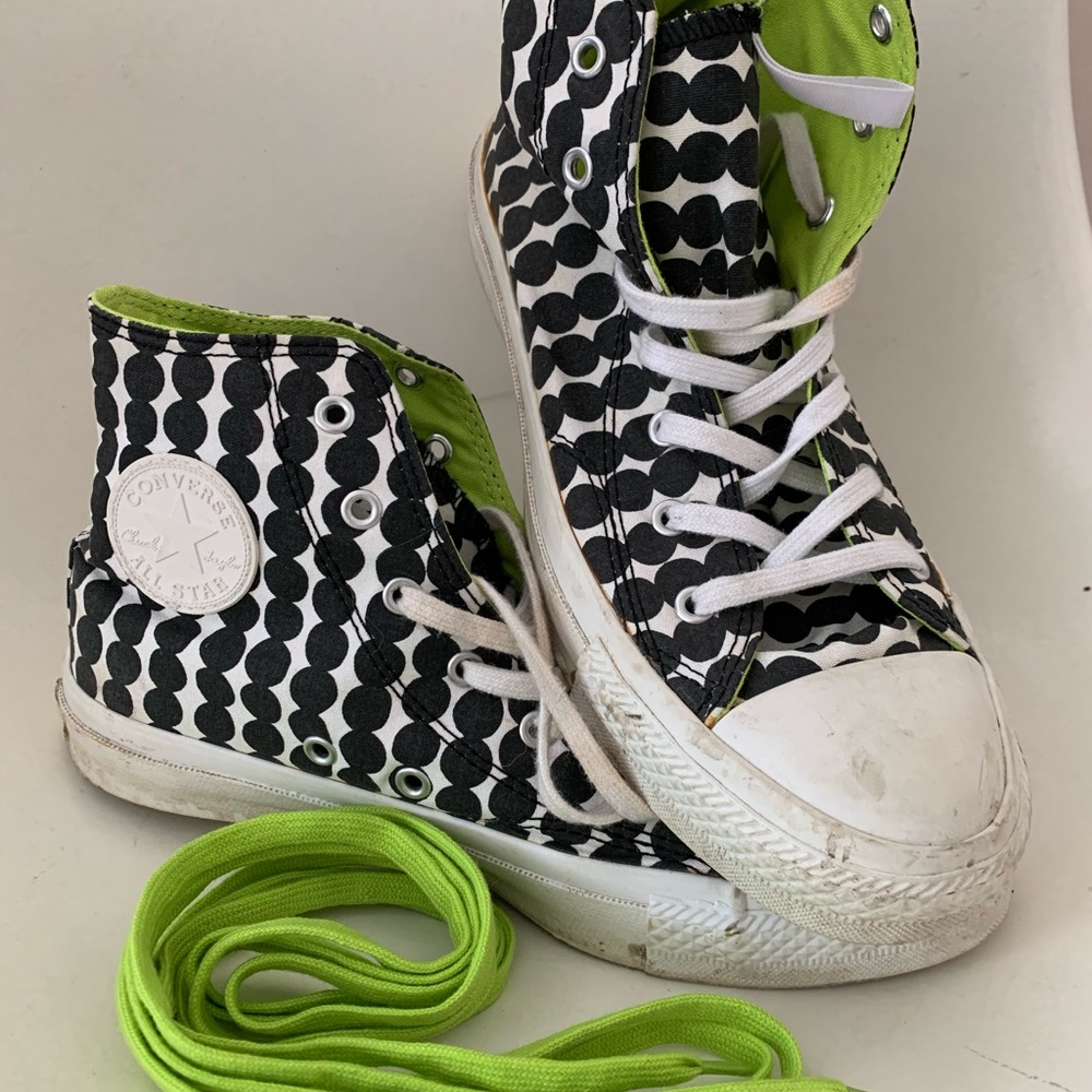 Converse X Merimekko colab super cute chucks!